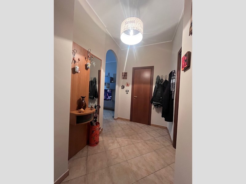 Bilocale in Vendita a Torino, zona lingotto mercati generali, 95'000€, 59 m²