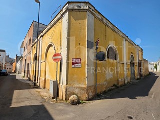 Casa Indipendente in Vendita a Racale, 450'000€, 1200 m²