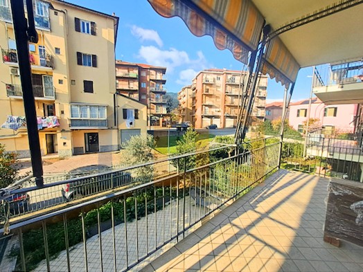 Appartamento in Vendita a Quiliano, 265'000€, 70 m²