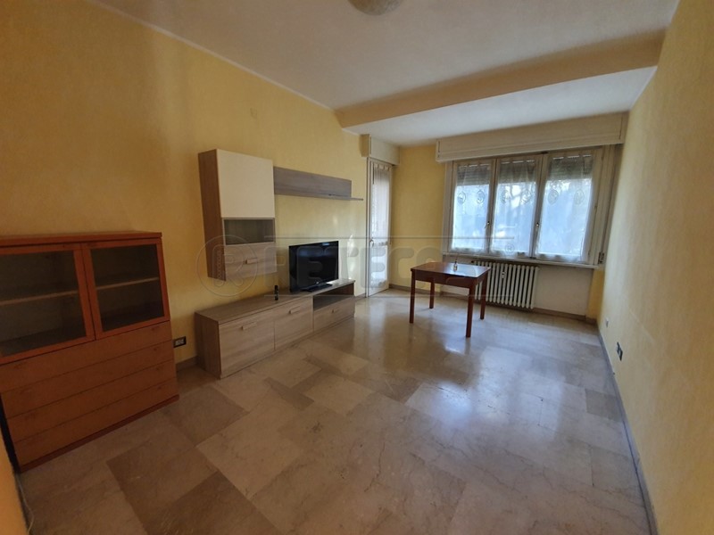 Trilocale in Vendita a Cremona, 119'900€, 105 m²
