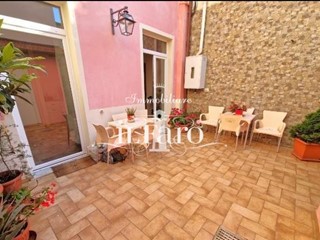 Casa Indipendente in Vendita a Viareggio, 750'000€, 130 m², arredato