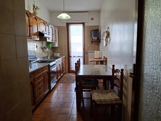 Quadrilocale in Vendita a Pescara, zona Portanuova, 200'000&euro;, 130 m²