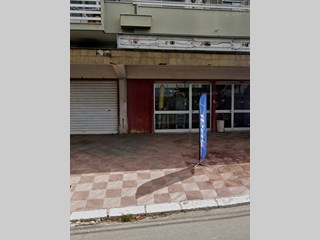 Immobile commerciale in Vendita a Grottaglie, zona Via Pio XII 13, 140'000€, 130 m²