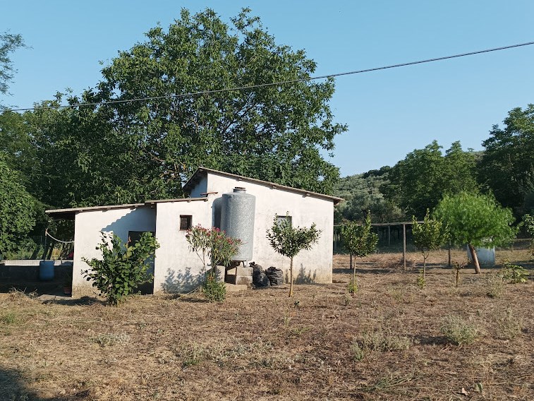 Laboratorio in Vendita a Loreto Aprutino, zona Passo Cordone, 35'000€, 45 m²