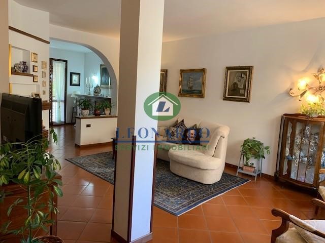 Villetta a schiera in Vendita a Montecatini Terme, 255'000€, 180 m², arredato