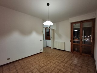 Quadrilocale in Vendita a Vinci, 235'000€, 90 m², con Box