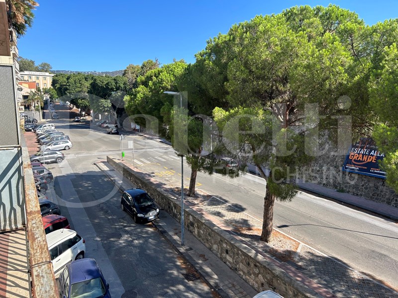 Bilocale in Vendita a Messina, 85'000€, 76 m²