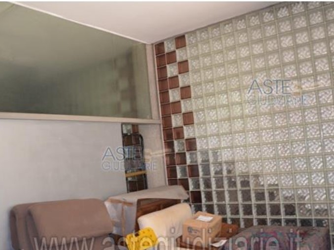 Casa Semi Indipendente in Vendita a Rimini, 482'400€, 244 m²