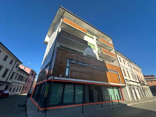 Ufficio in Vendita a Cervignano del Friuli, 249'000€, 331 m²