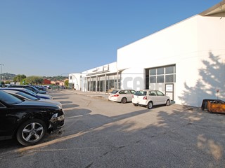 Laboratorio in Vendita a Arzignano, 650'000€, 1440 m²
