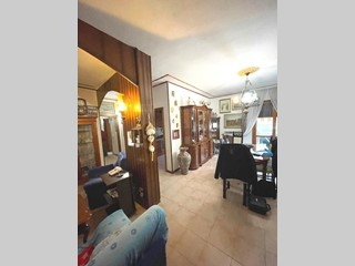 Appartamento in Vendita a Casciana Terme Lari, zona Perignano, 110'000€, 110 m², con Box