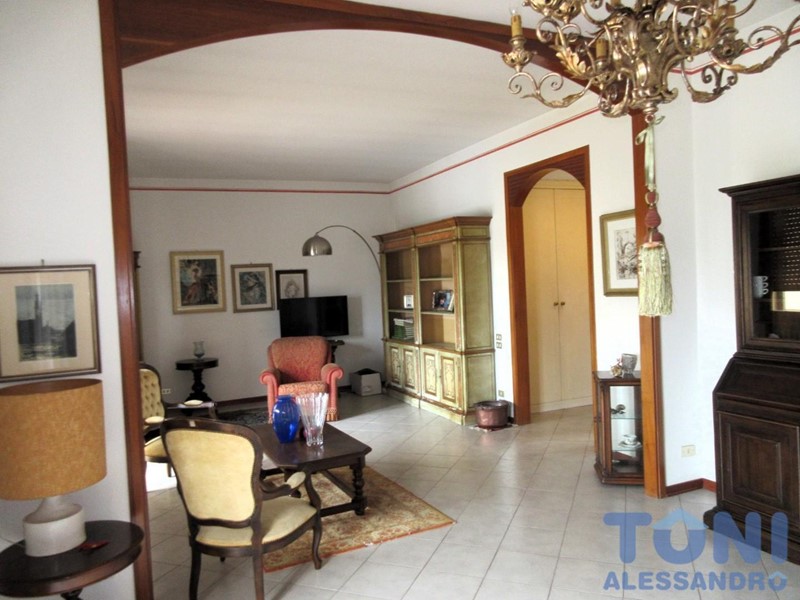 Attico in Vendita a Empoli, 260'000€, 140 m²