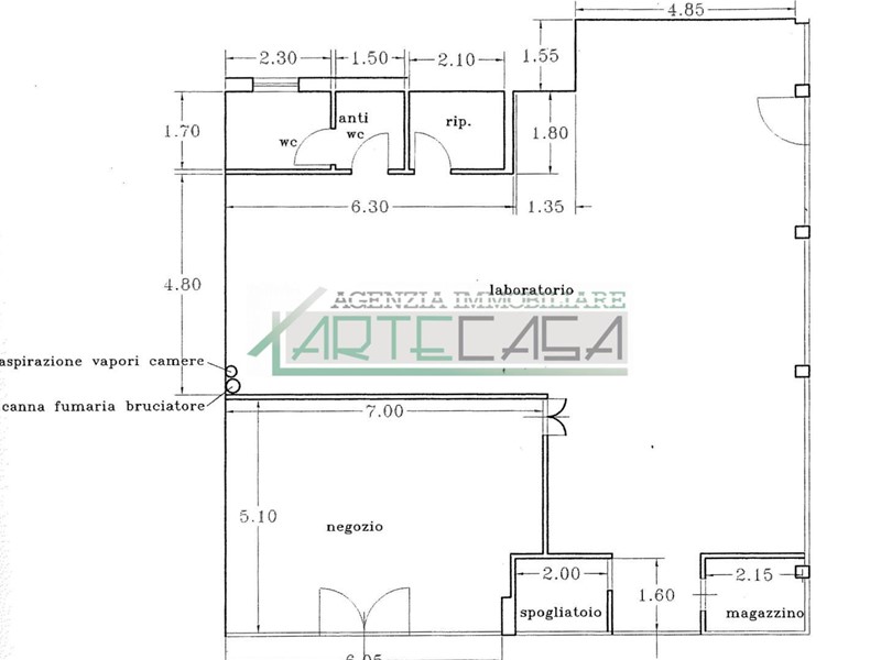 Capannone in Vendita a Ponsacco, 180'000€, 160 m²