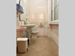 Ufficio in Vendita a Livorno, 290'000&euro;, 235 m², arredato