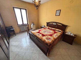 Casale in Vendita a Stradella, 195'000€, 150 m²