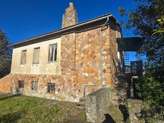 Casa Indipendente in Vendita a Castel Viscardo, 180'000€, 235 m²
