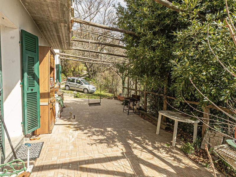 Casa Indipendente in Vendita a Serra Riccò, 230'000€, 138 m²