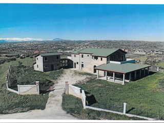 Attività commerciale in Vendita a Tortoreto, 415'000€, 610 m²