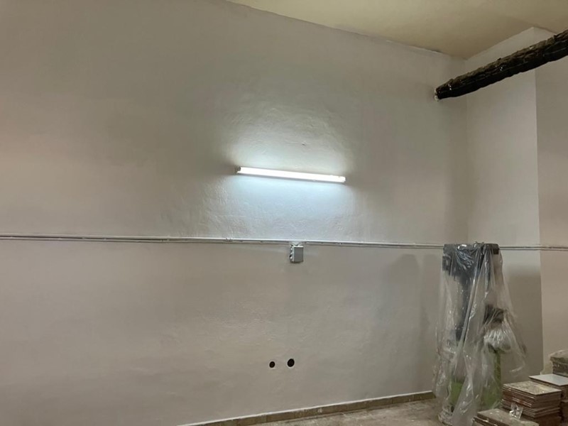 Box in Vendita a Siracusa, 50'000&euro;, 100 m²