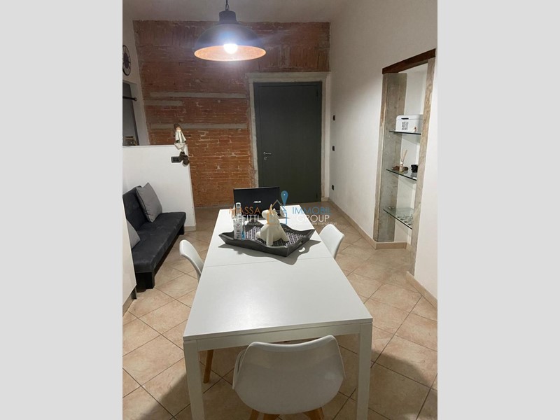 Bilocale in Vendita a Carrara, 150'000€, 63 m²