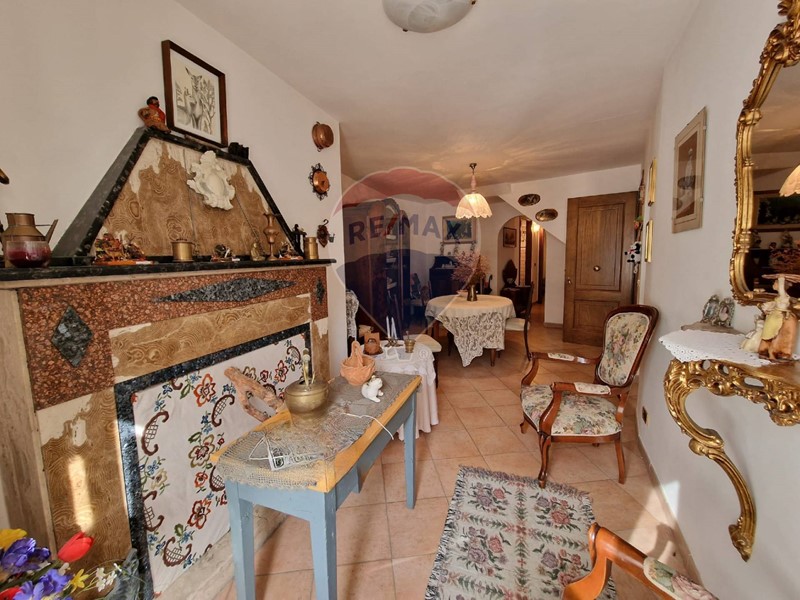 Trilocale in Vendita a Civitella Alfedena, 83'000€, 60 m²