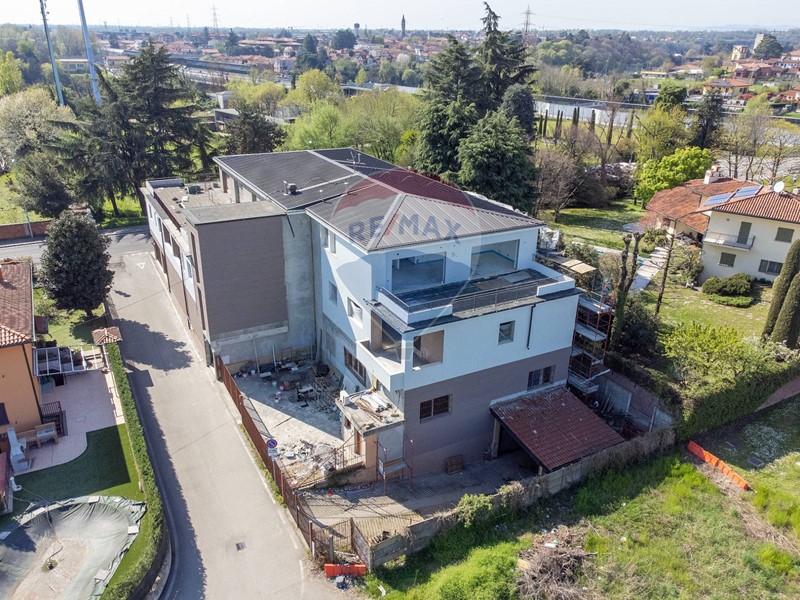 Trilocale in Vendita a Capriate San Gervasio, 239'000€, 97 m²