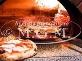 Attività commerciale in Vendita a Bientina, 90'000€, 100 m²