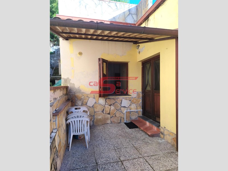Casa Indipendente in Vendita a Monsummano Terme, 65'000€, 45 m²