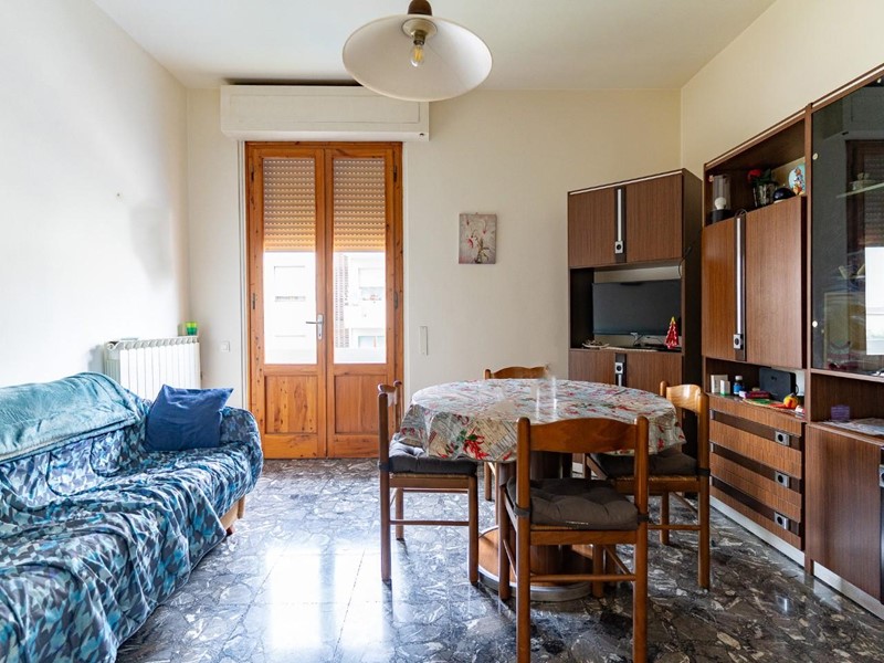 Quadrilocale in Vendita a Empoli, 199'000€, 95 m², con Box