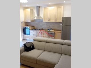 Bilocale in Vendita a Livorno, 350'000€, 120 m²