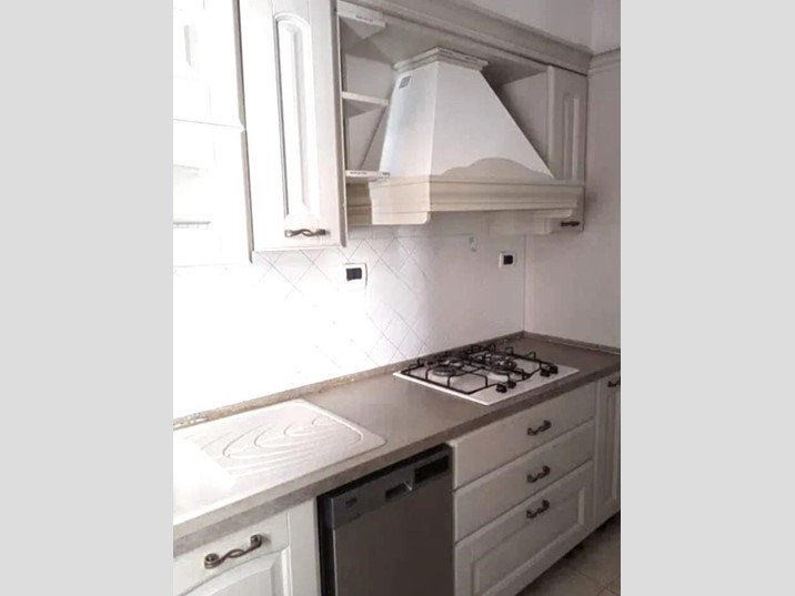 Trilocale in Vendita a Massa, 165'000€, 90 m²