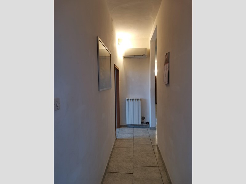Trilocale in Vendita a Poggibonsi, 115'000€, 75 m²