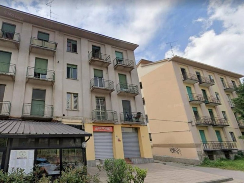 Monolocale in Affitto a Opera, 950€, 35 m², arredato