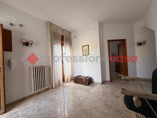 Villa in Vendita a Manduria, 250'000€, 307 m²