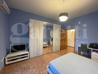 Quadrilocale in Vendita a Siracusa, 109'000&euro;, 132 m², arredato