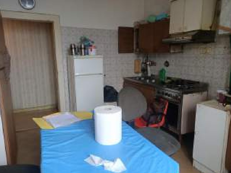 Trilocale in Vendita a Forlì, 58'950€, 101 m²