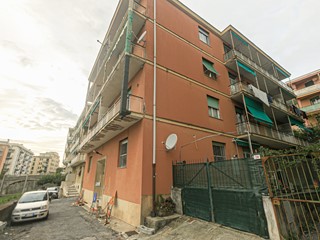 Quadrilocale in Vendita a Genova, zona Nervi, 143'000€, 65 m²