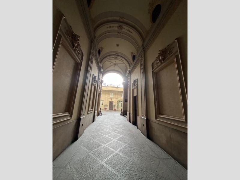 Appartamento in Vendita a Torino, zona Centro, 145 m²