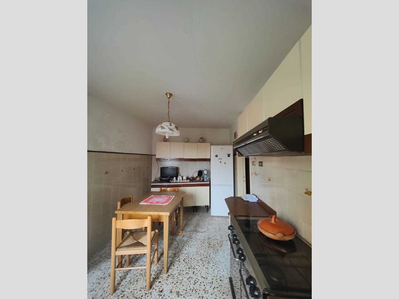 Casa Semi Indipendente in Vendita a Aulla, 42'000€, 72 m²
