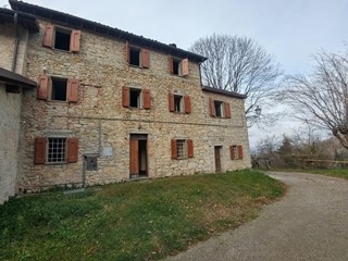 Casa Indipendente in Vendita a Zocca, 68'000€, 160 m²