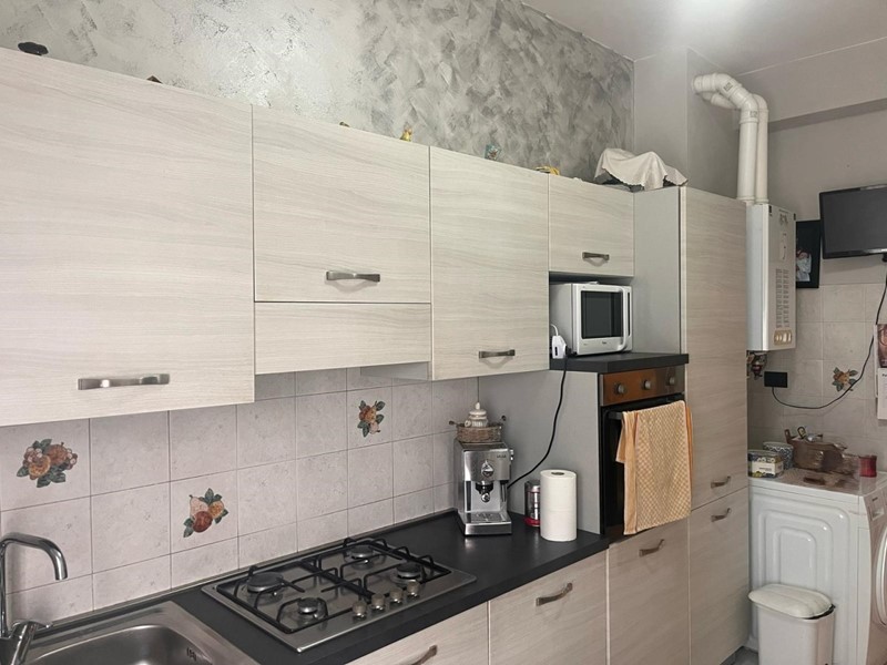 Appartamento in Vendita a Felino, 150'000€, 105 m²