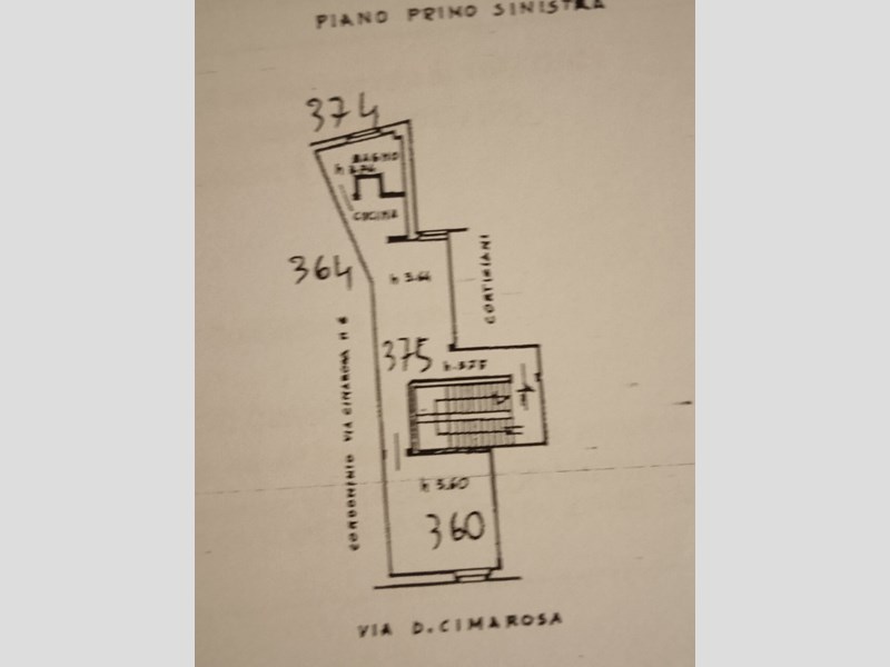 Trilocale in Vendita a Firenze, zona Via Domenico Cimarosa , 215'000€, 48 m², arredato