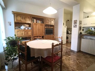 Trilocale in Vendita a Città di Castello, zona San Pio, 69'000€, 65 m²