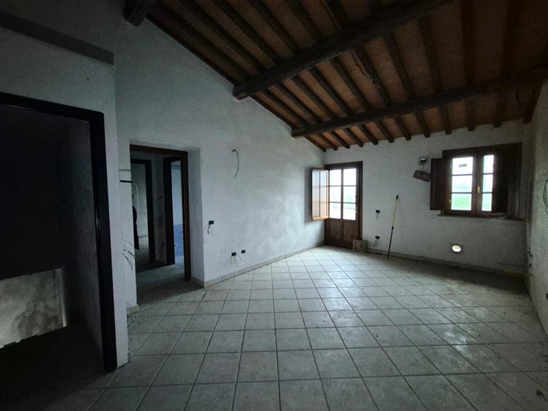 Trilocale in Vendita a San Miniato, zona San Romano, 66'000€, 60 m²