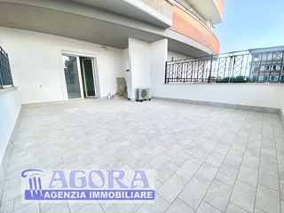 Bilocale in Vendita a Sermoneta, zona Carrara Ponte Nuovo, 130'000€, 51 m²