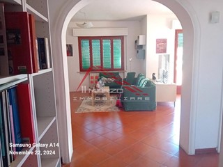 Quadrilocale in Vendita a Santa Maria a Monte, zona Montecalvoli Alto, 115'000€, 114 m²