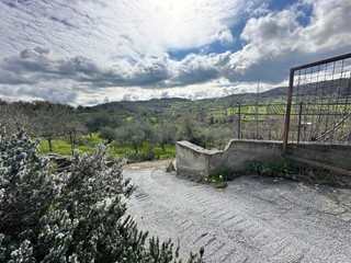 Terreno agricolo in Vendita a Basicò, 25'000€, 5200 m²