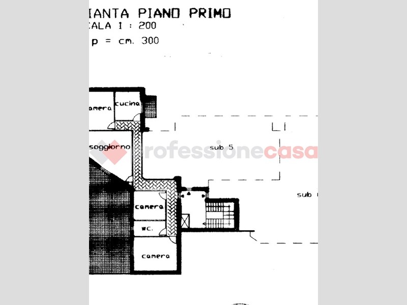 Appartamento in Vendita a Reggio Calabria, 120'000€, 152 m²