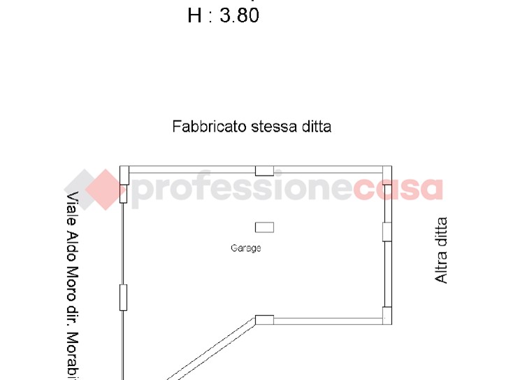 Box in Vendita a Reggio Calabria, 40'000€, 83 m²