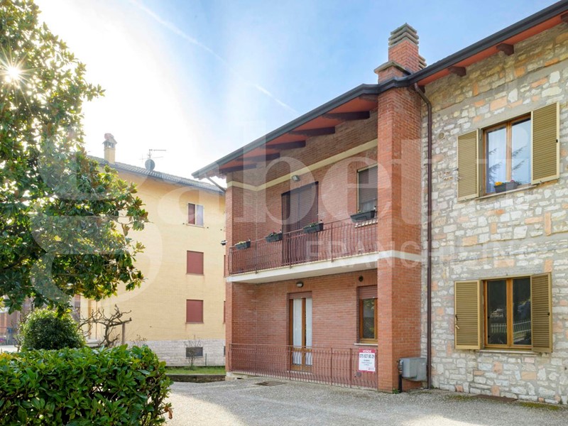 Quadrilocale in Vendita a Gubbio, 83'000&euro;, 85 m²